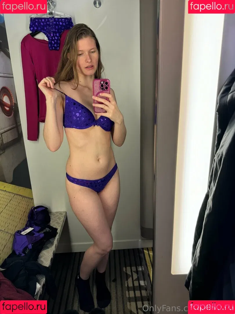 InaSilja Onlyfans Photo Gallery 