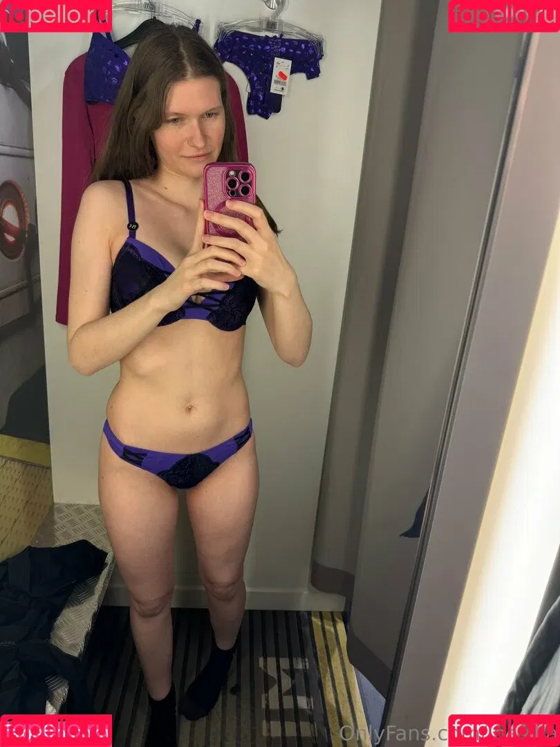 InaSilja Onlyfans Photo Gallery 