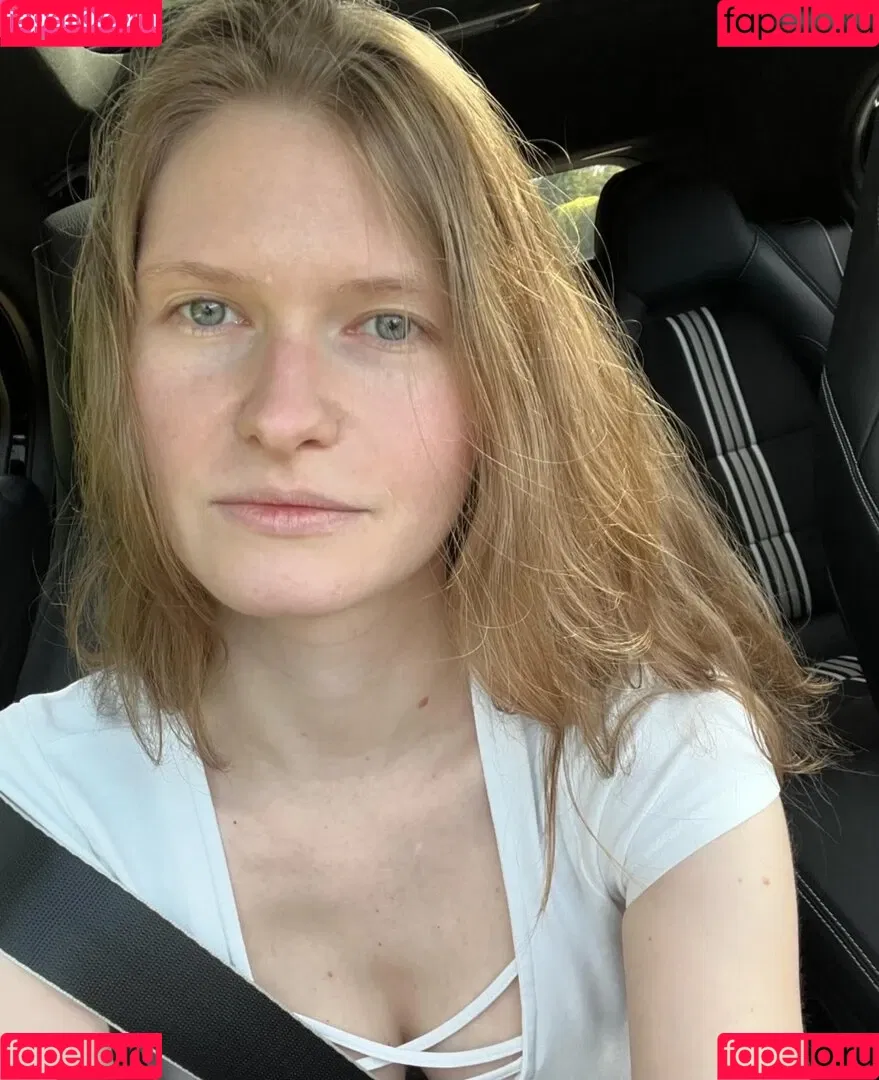 InaSilja Onlyfans Photo Gallery 