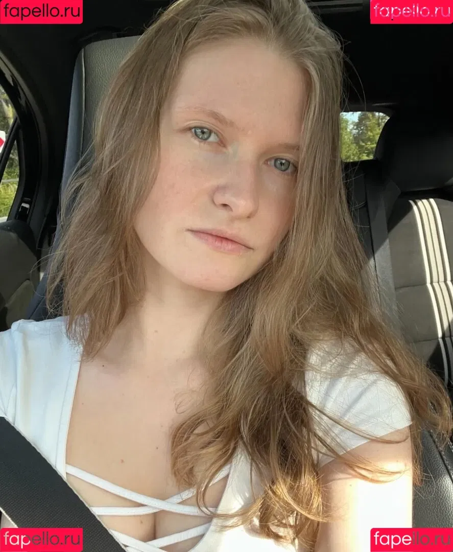 InaSilja Onlyfans Photo Gallery 