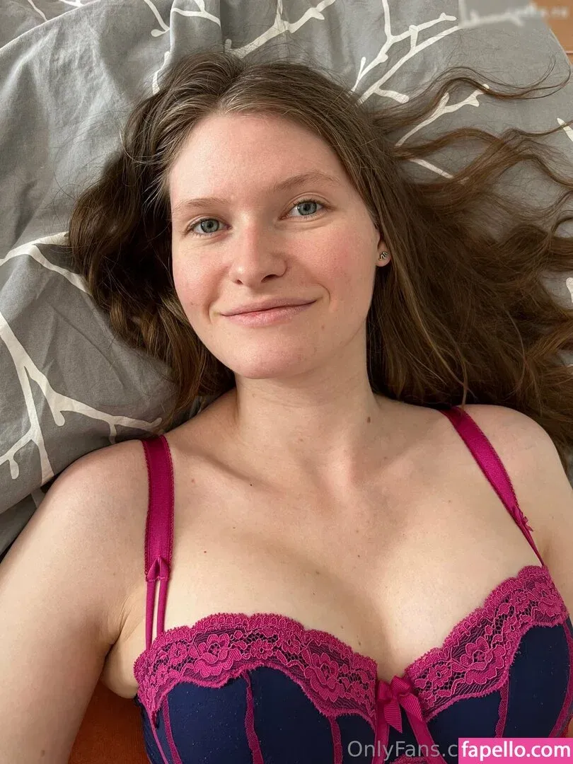 InaSilja Onlyfans Photo Gallery 