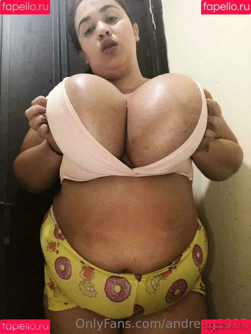 Andrea González Onlyfans Photo Gallery 