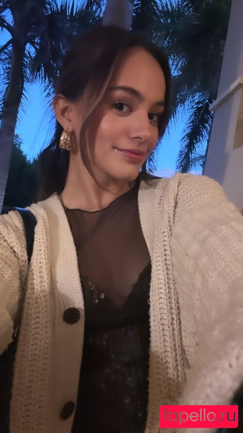 Andrea González Onlyfans Photo Gallery 