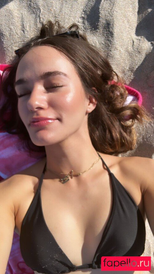 Andrea González Onlyfans Photo Gallery 