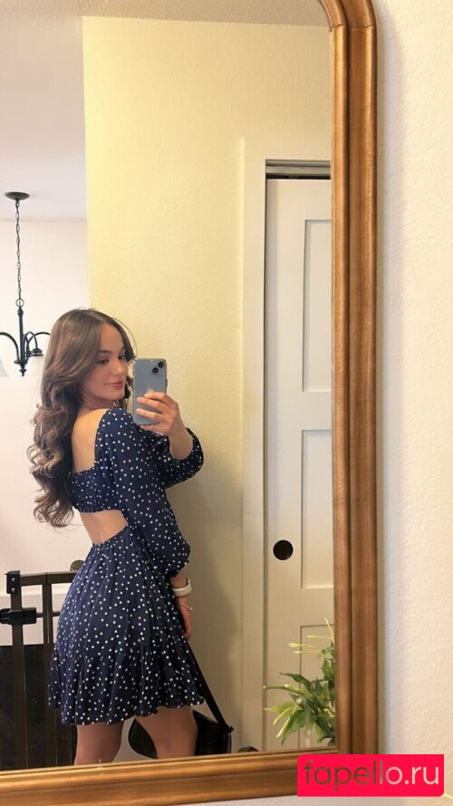 Andrea González Onlyfans Photo Gallery 