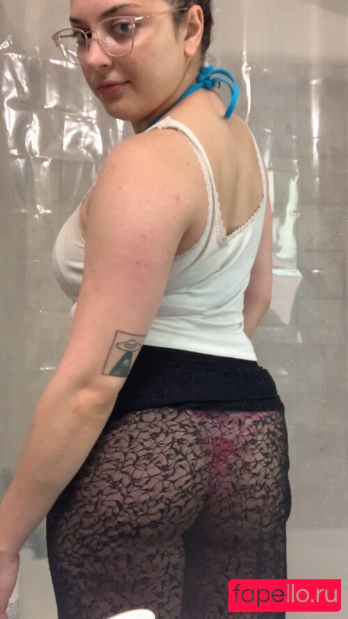 scarl3tw1tch16 Nude Onlyfans Photo 20