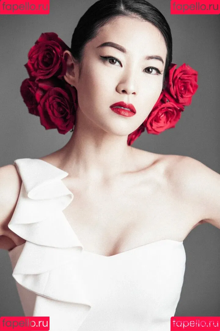 Arden Cho Onlyfans Photo Gallery 