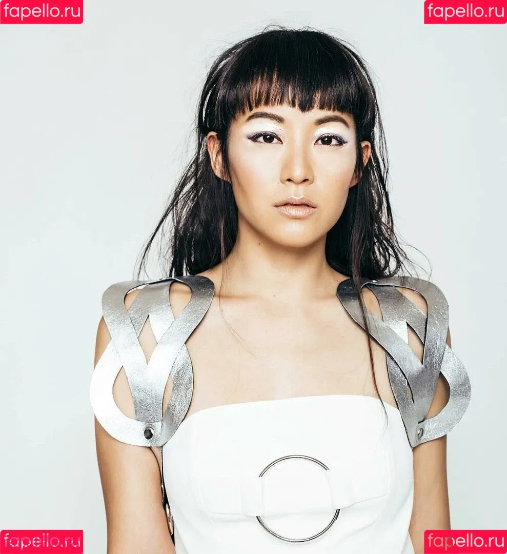 Arden Cho Onlyfans Photo Gallery 