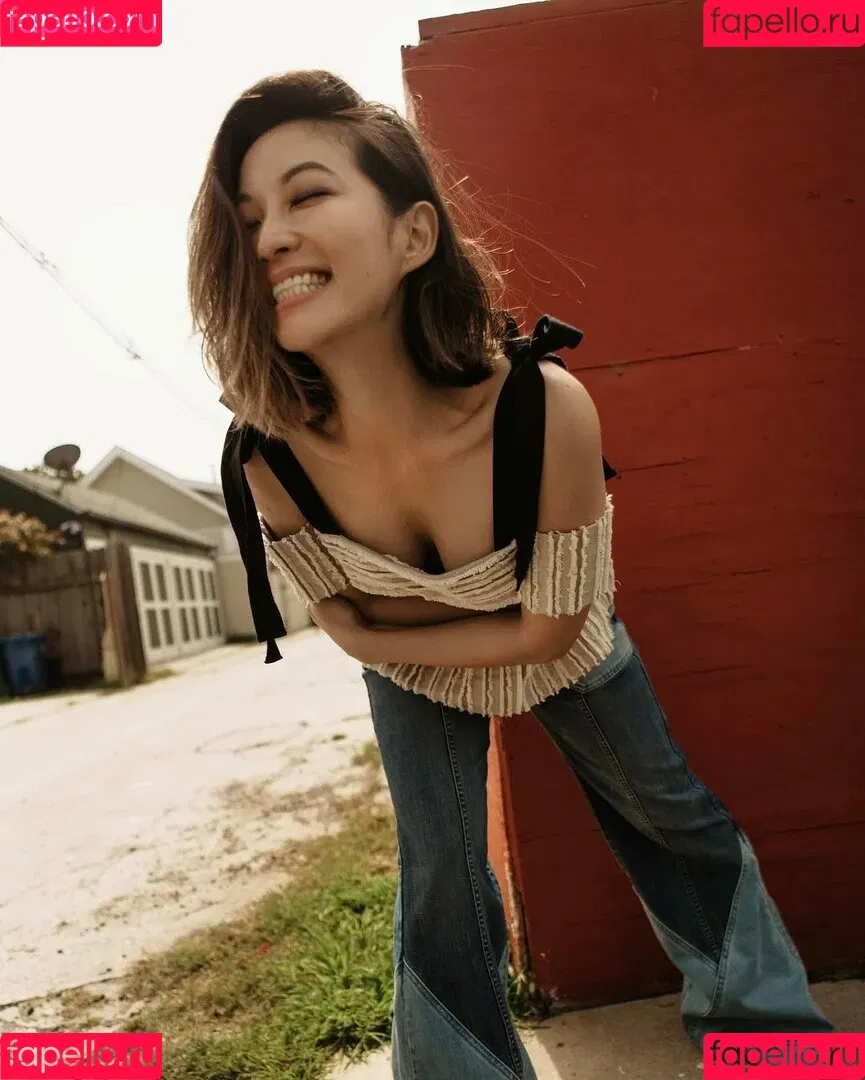 Arden Cho Onlyfans Photo Gallery 