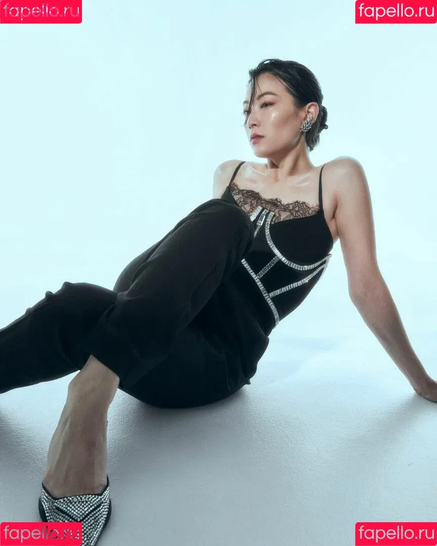 Arden Cho Onlyfans Photo Gallery 
