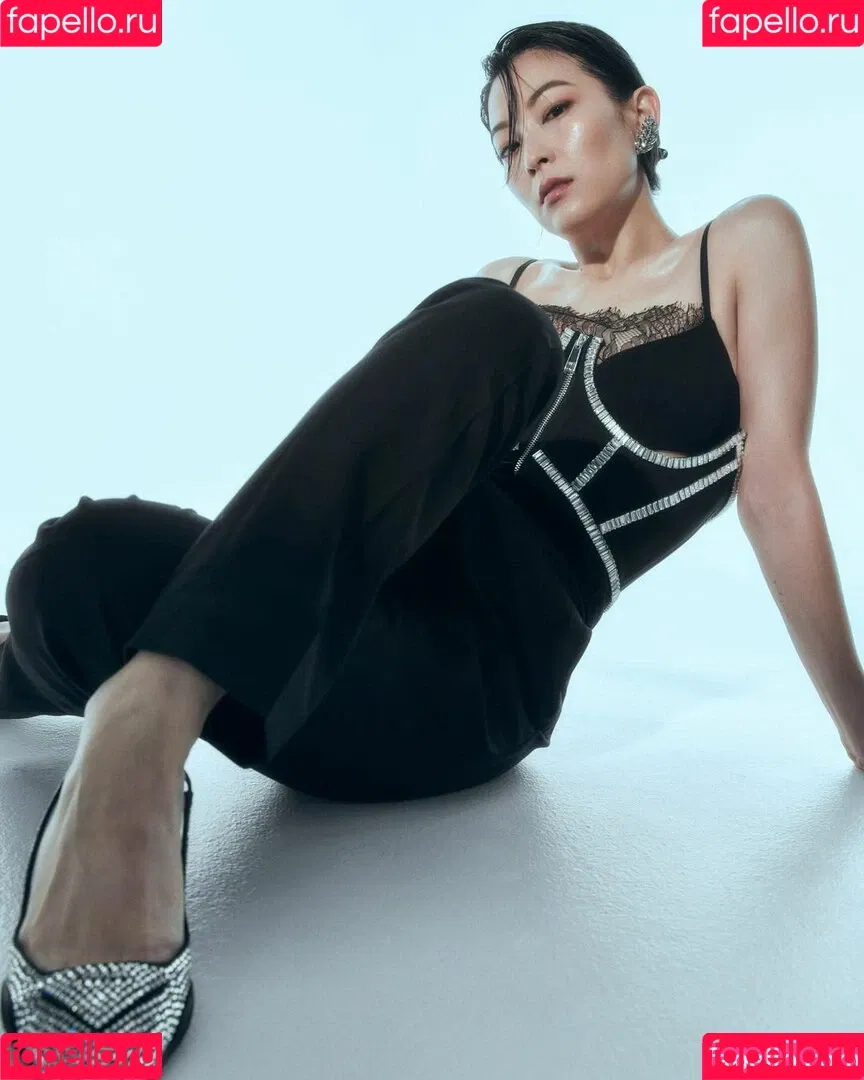 Arden Cho Onlyfans Photo Gallery 