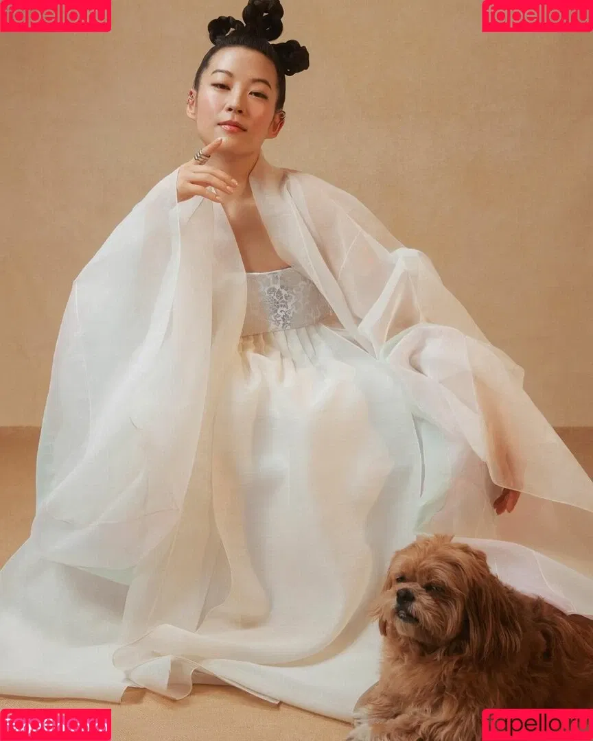Arden Cho Onlyfans Photo Gallery 