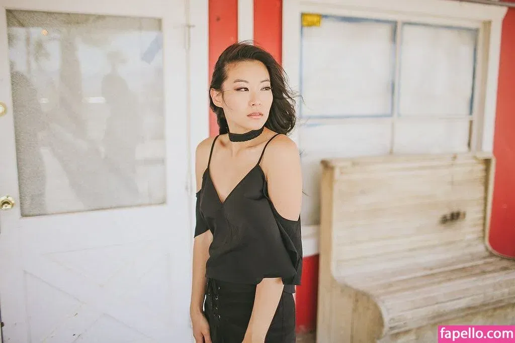 Arden Cho Onlyfans Photo Gallery 