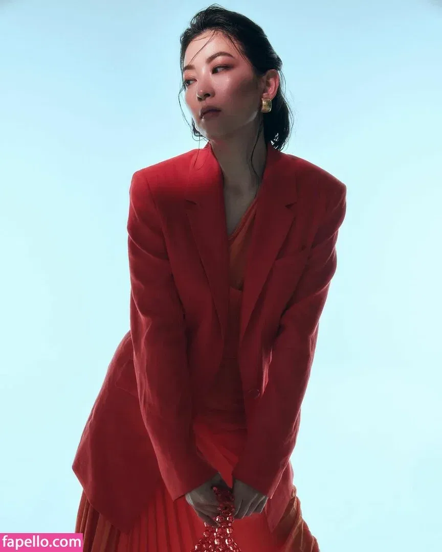 Arden Cho Onlyfans Photo Gallery 