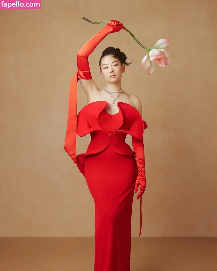 Arden Cho Onlyfans Photo Gallery 