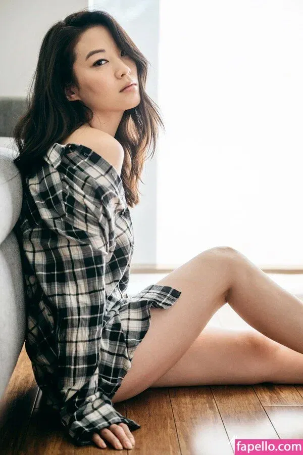 Arden Cho Onlyfans Photo Gallery 