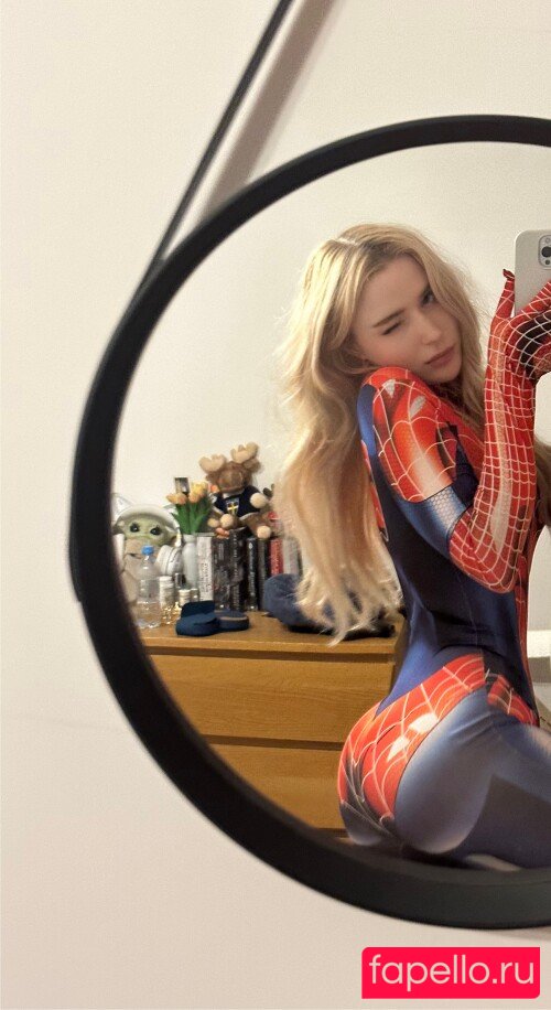 nikkibeiar Onlyfans Photo Gallery 