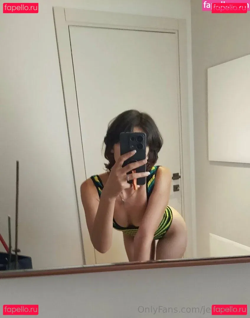 jemahug_ Onlyfans Photo Gallery 