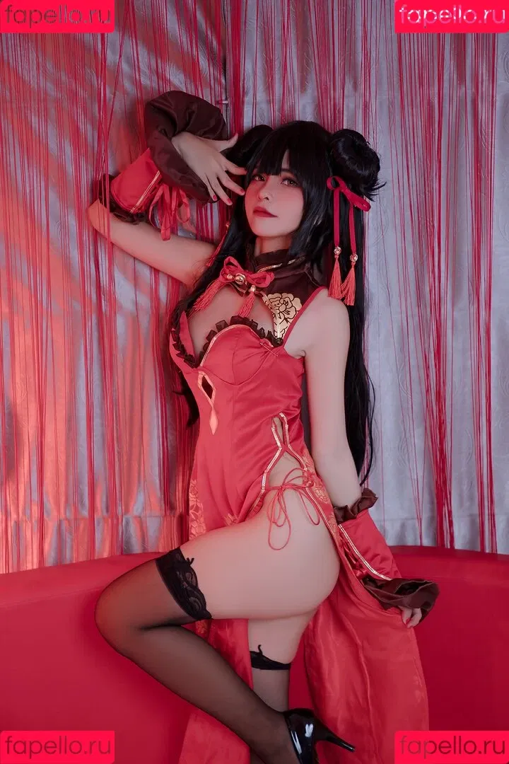 Azami San Onlyfans Photo Gallery 