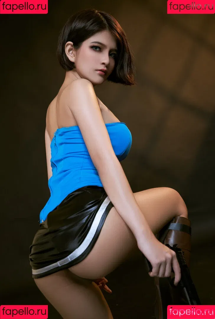 Azami San Onlyfans Photo Gallery 
