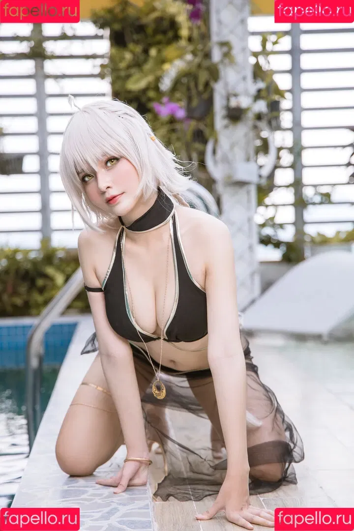 Azami San Onlyfans Photo Gallery 