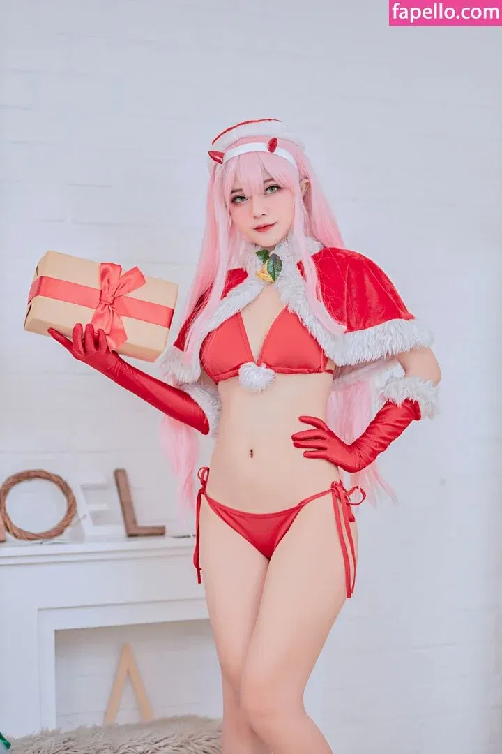 Azami San Onlyfans Photo Gallery 