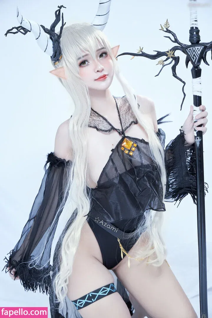 Azami San Onlyfans Photo Gallery 