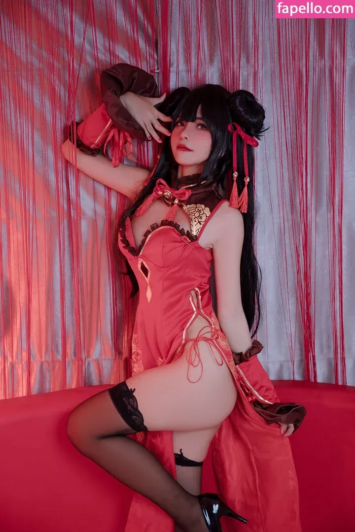 Azami San Onlyfans Photo Gallery 