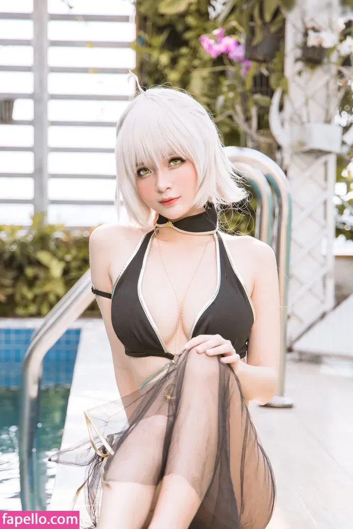 Azami San Onlyfans Photo Gallery 