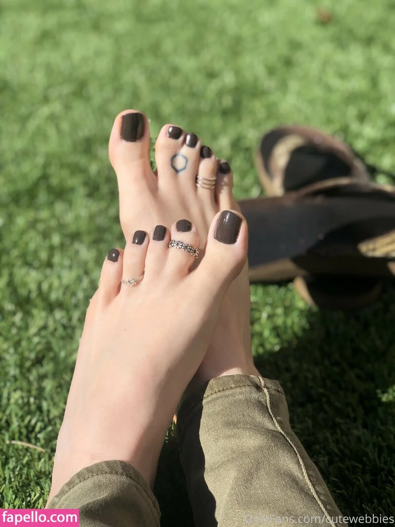 cutewebbies Onlyfans Photo Gallery 