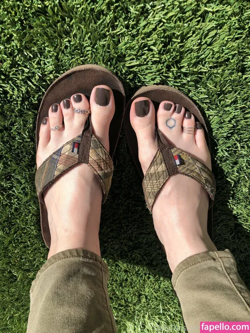 cutewebbies Onlyfans Photo Gallery 