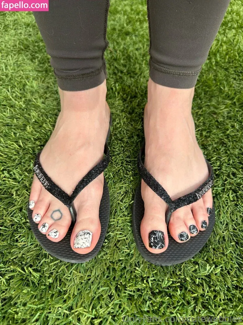 cutewebbies Onlyfans Photo Gallery 