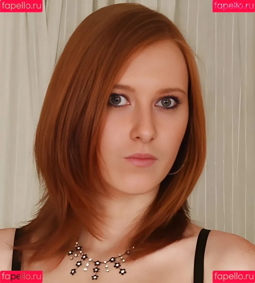 Linda Sweet Onlyfans Photo Gallery 