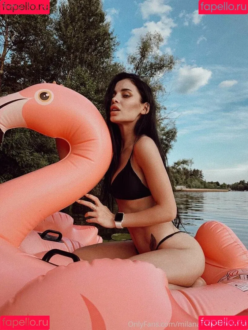 milana.moor Onlyfans Photo Gallery 