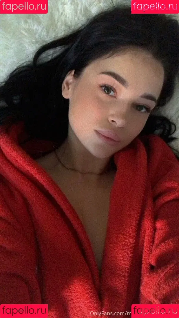 milana.moor Onlyfans Photo Gallery 
