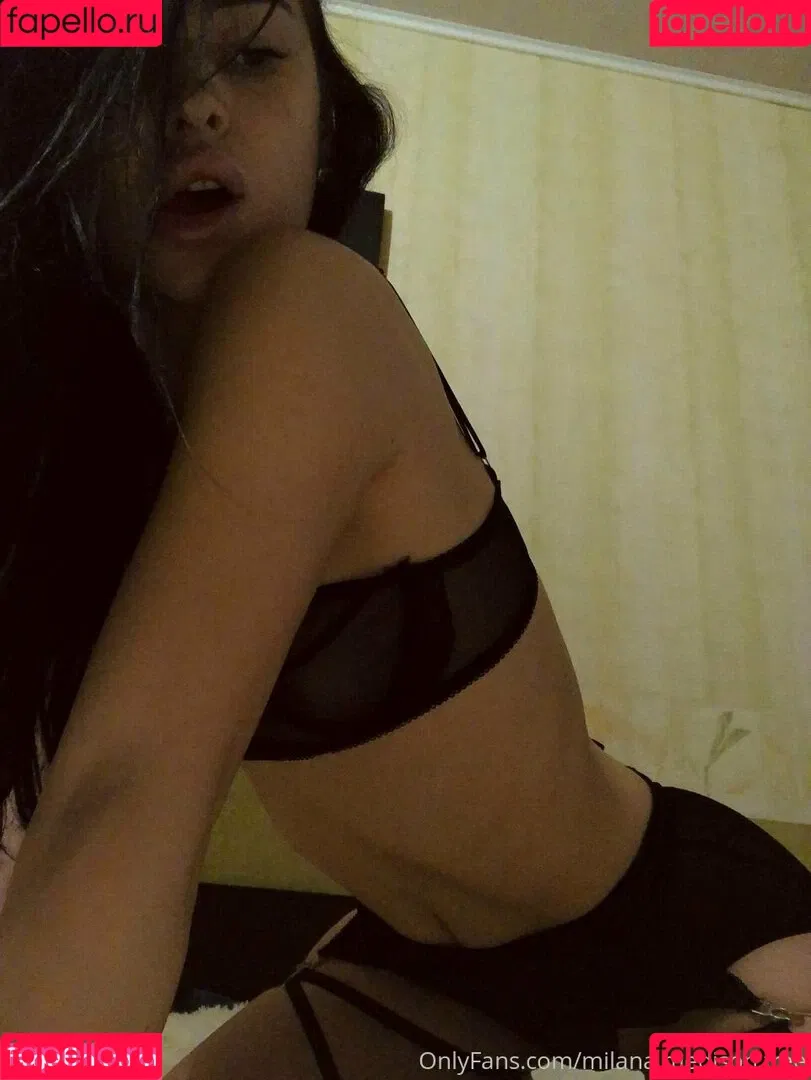 milana.moor Onlyfans Photo Gallery 