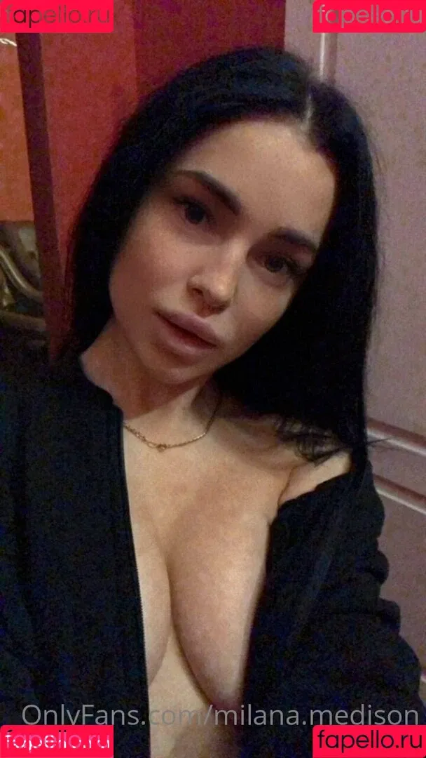 milana.moor Onlyfans Photo Gallery 