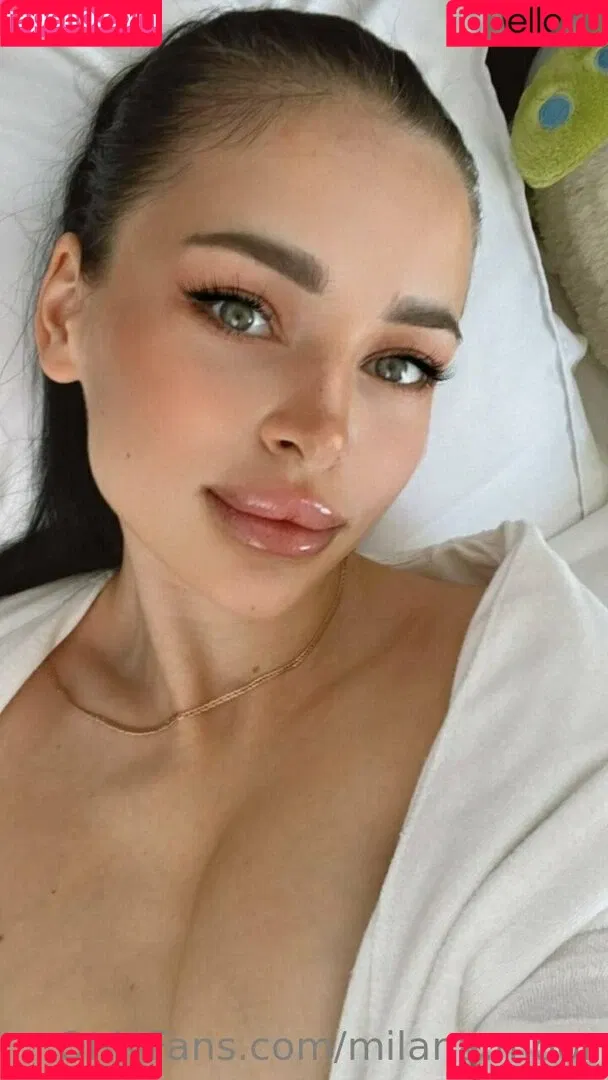 milana.moor Onlyfans Photo Gallery 