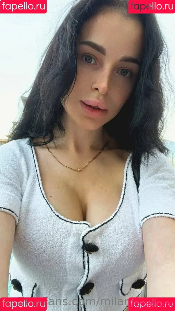 milana.moor Onlyfans Photo Gallery 
