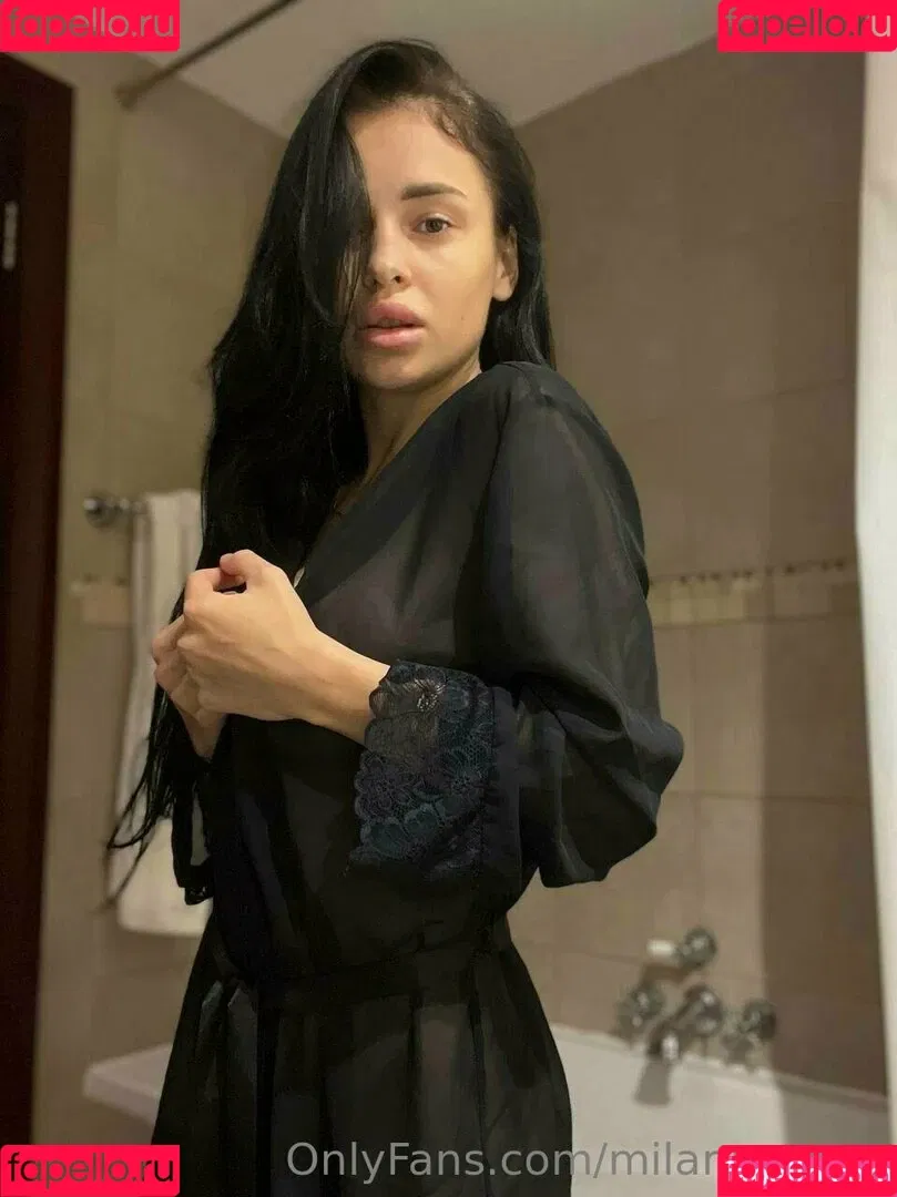 milana.moor Onlyfans Photo Gallery 