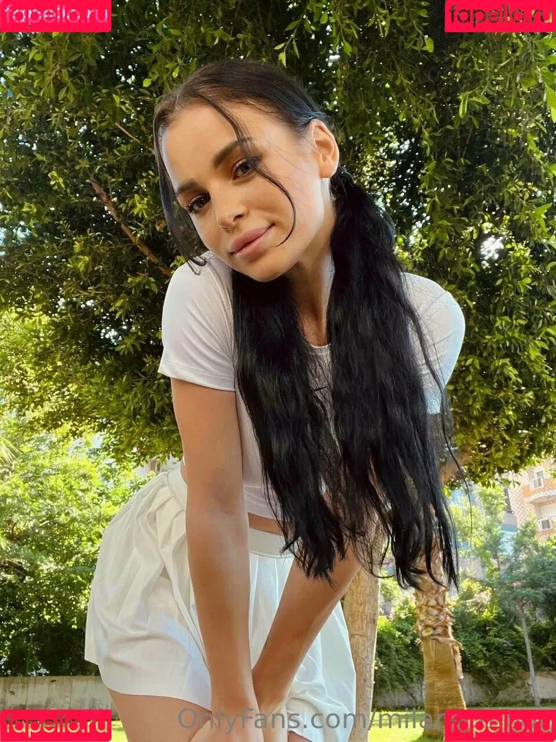 milana.moor Onlyfans Photo Gallery 