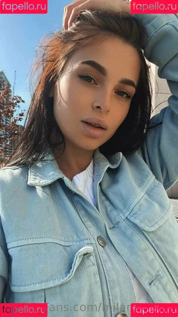 milana.moor Onlyfans Photo Gallery 