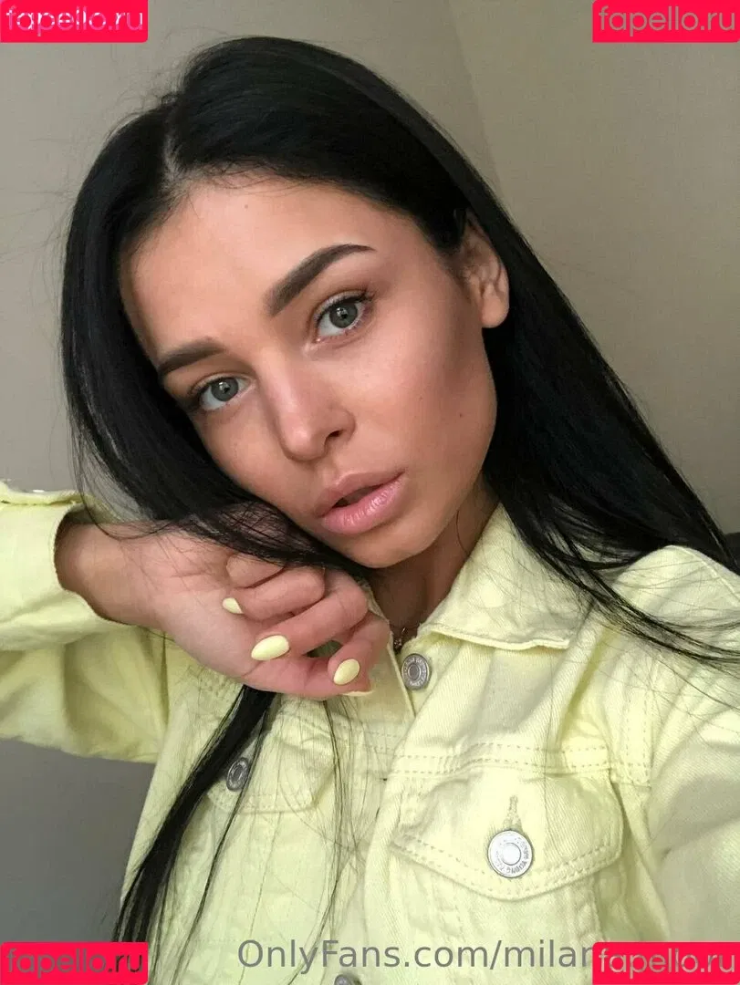 milana.moor Onlyfans Photo Gallery 