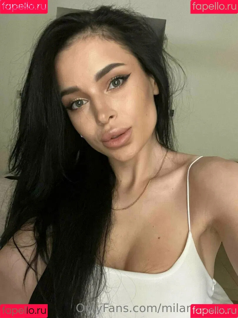 milana.moor Onlyfans Photo Gallery 