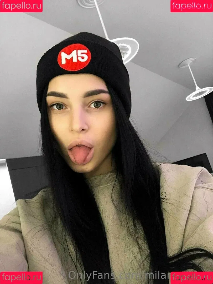 milana.moor Onlyfans Photo Gallery 