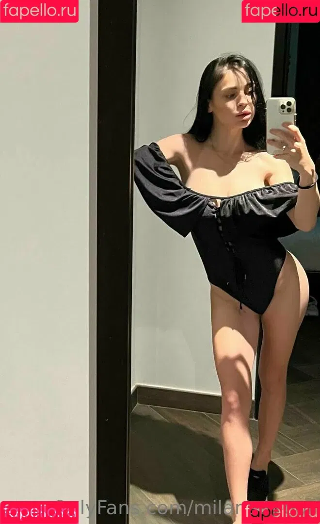 milana.moor Onlyfans Photo Gallery 