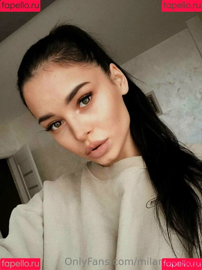 milana.moor Onlyfans Photo Gallery 