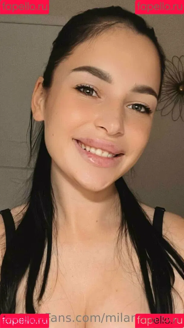 milana.moor Onlyfans Photo Gallery 