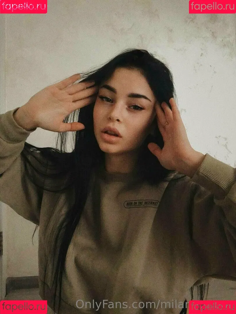 milana.moor Onlyfans Photo Gallery 