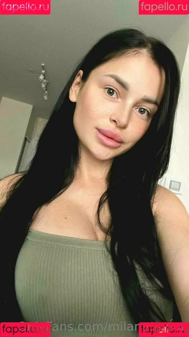 milana.moor Onlyfans Photo Gallery 